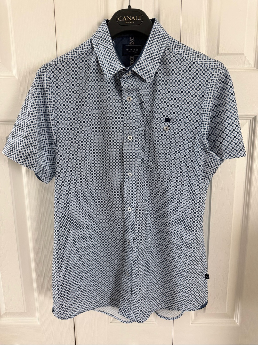 7 Diamonds 4-Way Stretch Polo Shirt (Small)+ Sierra High Performance Shorts (33)
